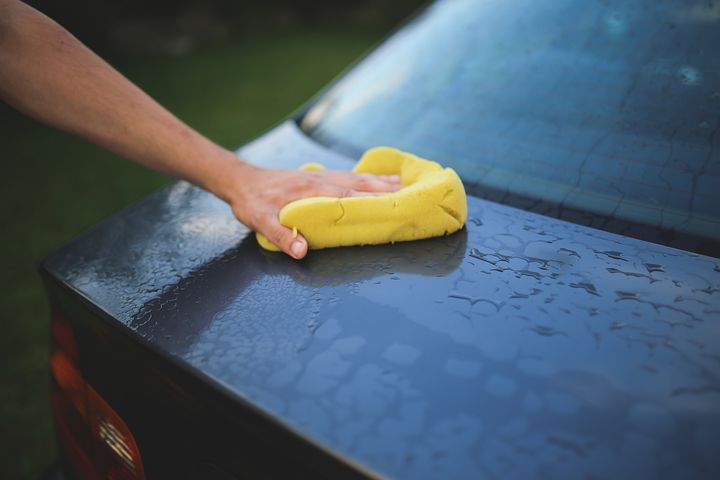 Rayures sur votre voiture : ce qu'il ne faut pas faire - Wash